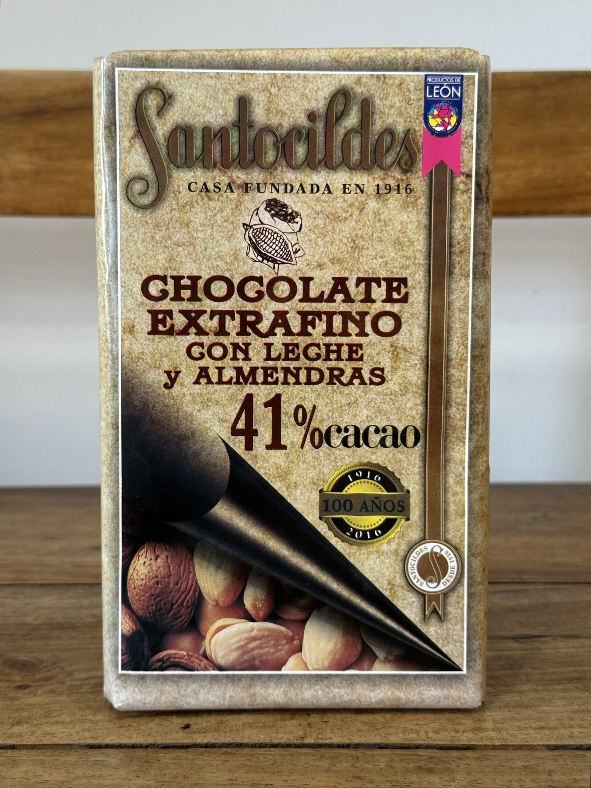 Chocolate Extrafino con Leche y Almendras 41% Cacao Santocildes