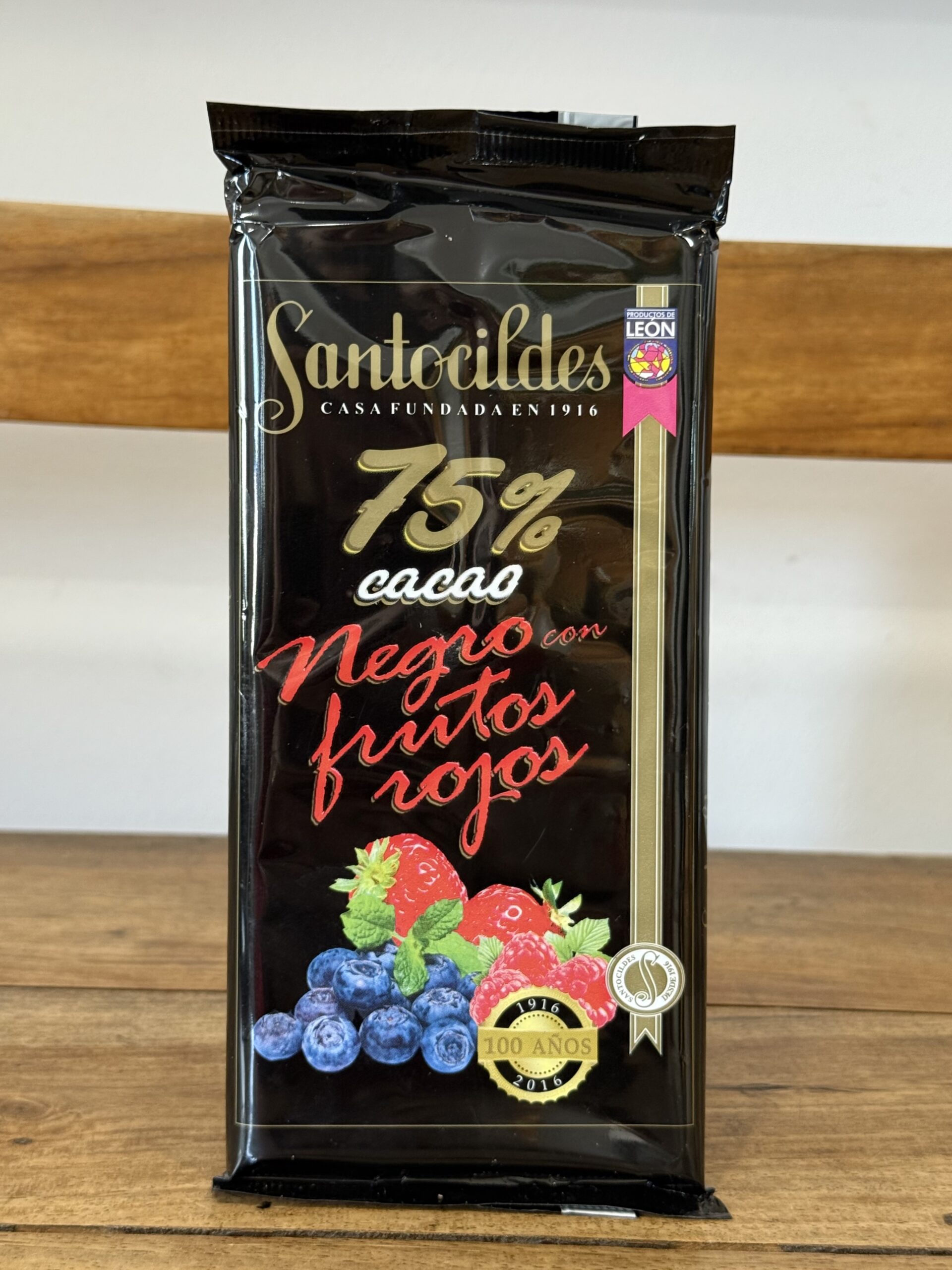 Chocolate Negro con Frutos Rojos 75% Cacao Santocildes